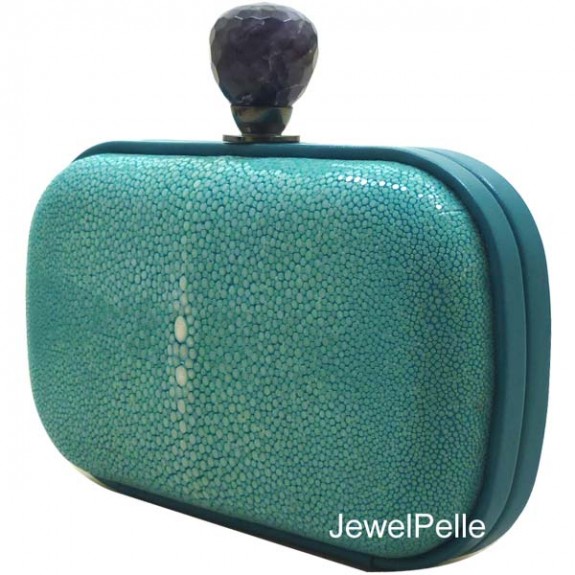 HB0181 stingray clutch turquoise