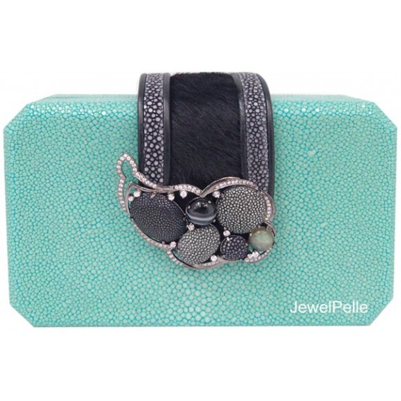 HB0459 stingray clutch turquoise